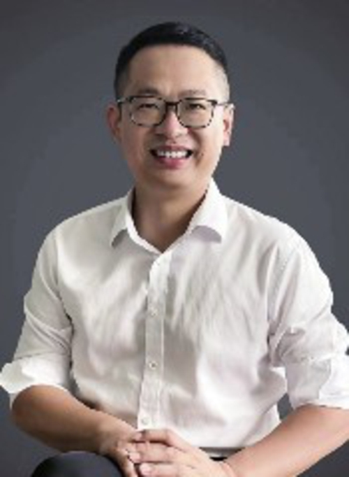 财信证券股份有限公司债券融资部副总经理陈俊