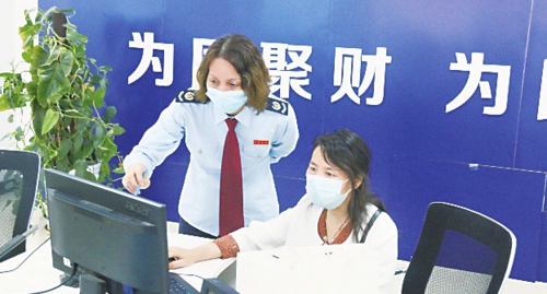 “事前辅导”提效率一-陕州区为企业提供“一对一”贴心服务。三门峡市陕州区税务局/供图